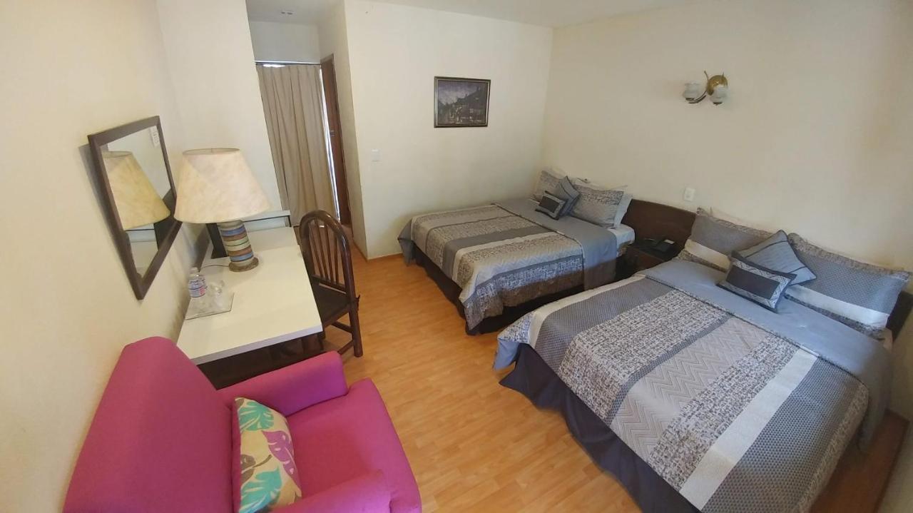 Embajadoras Hotel